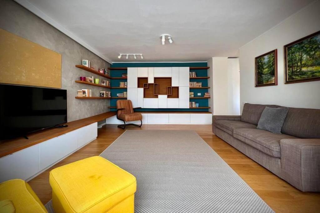 Bright And Modern Home Timişoara Eksteriør bilde